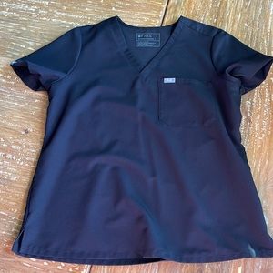 Figs women’s size large V-neck scrub top one pocket BLACK